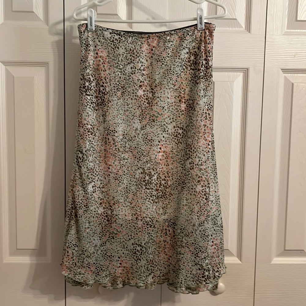Briggs New York Women’s Dressy Green/Brown/Peach Spotted Skirt